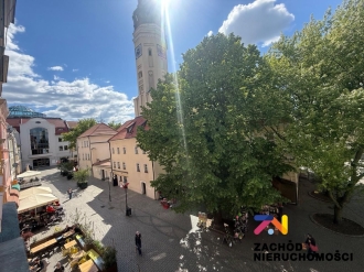 Atrakcyjny duży lokal przy Ratuszu